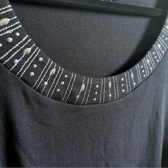 Karen Scott Black Embellished Neck Tee - Picture 4 of 4